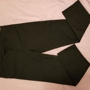 Fabletics Crop Leggings
